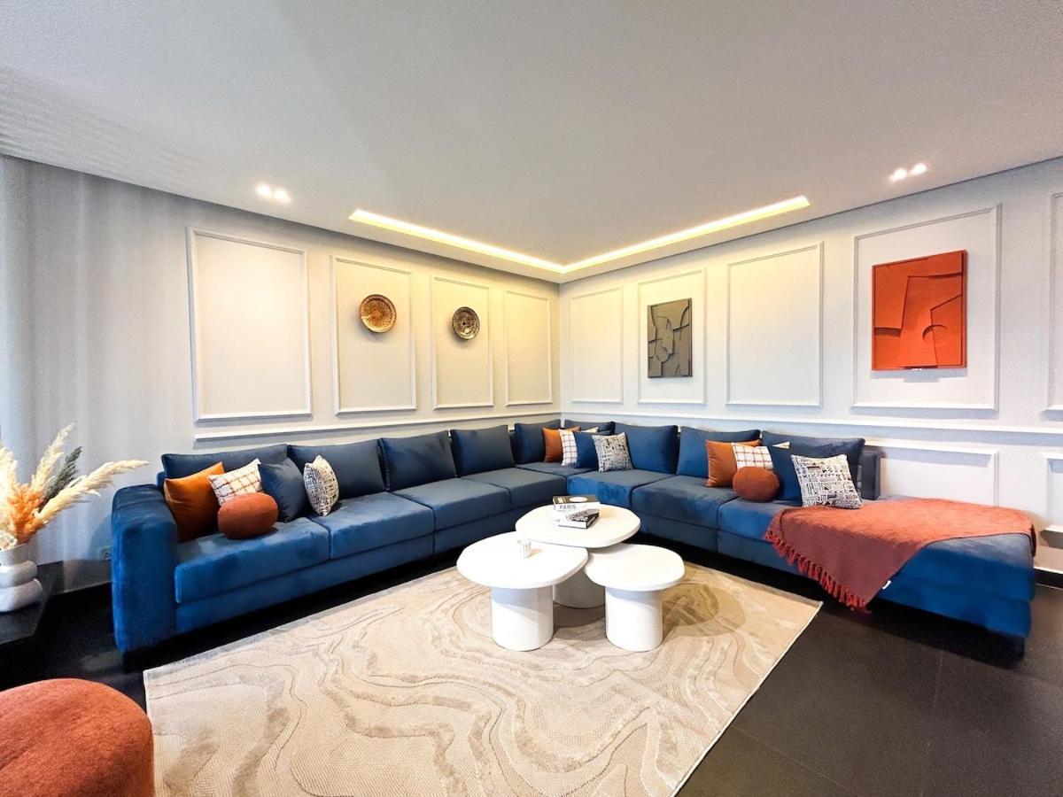 Luxury Marina Apartamento *